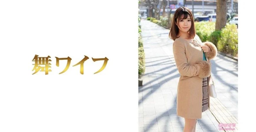午夜成人双马尾反差女高母狗公厕口交